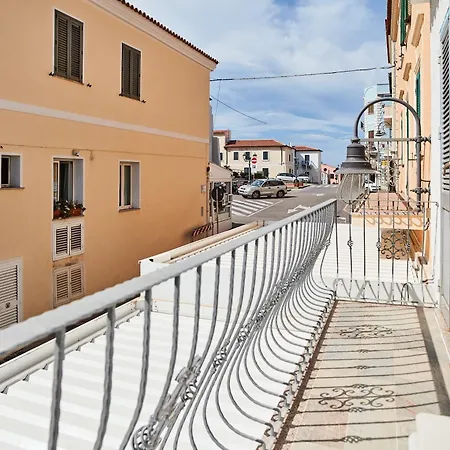 House Giua La Punzesa Lägenhet *